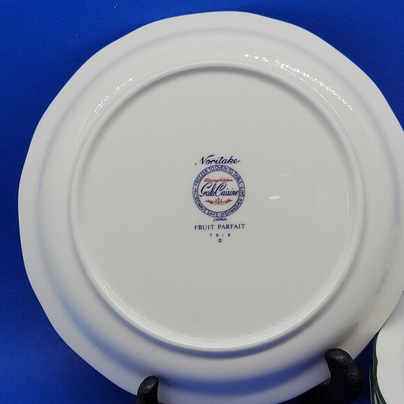 Noritake Gala Cuisine Fruit Parfait 6 3/4" Bread Plates Bundle of 5 - Picture 10 of 11